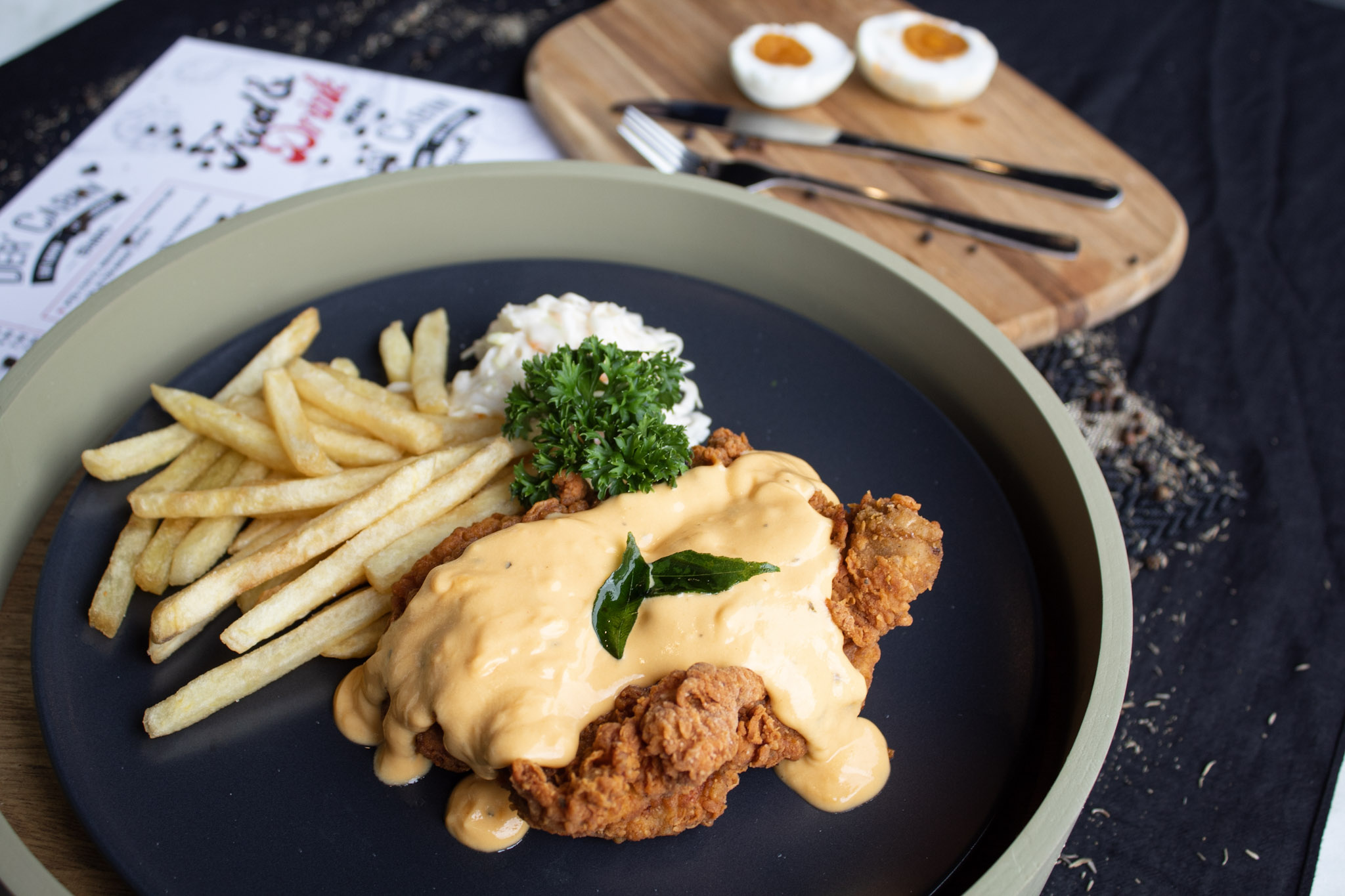 GOLDEN SALTED EGG CHICKEN